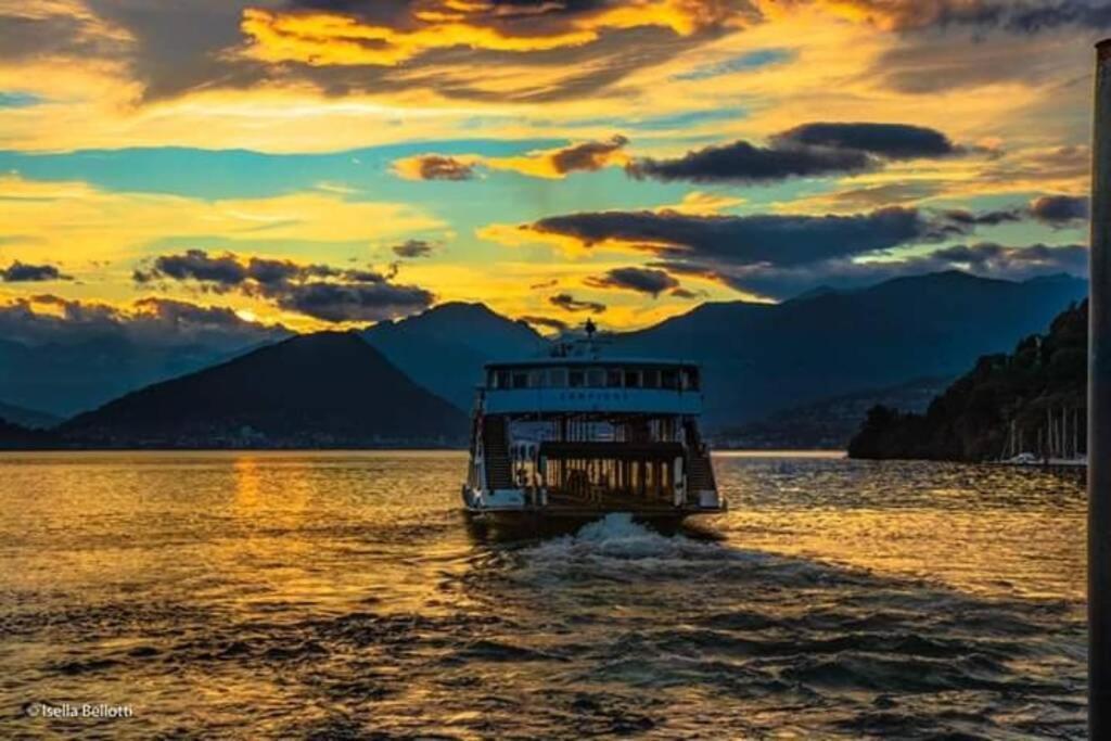 La Finestra Sul Lago, Appartamento In Pieno Centro Laveno Exteriör bild